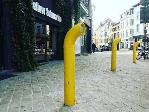 B&B Yellow Submarine