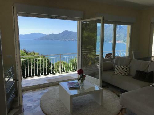 Apartamento Moderne Ferienwohnung Mit Traumseeblick Lago Maggiore
