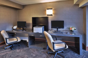 Holiday Inn Hotel And Conference Center Detroit-livonia