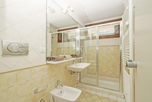 Iflat Apartment Madonna Di Campiglio Adamello 2