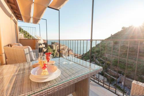Apartamento L' Attico Giallo Oro Di Giulia