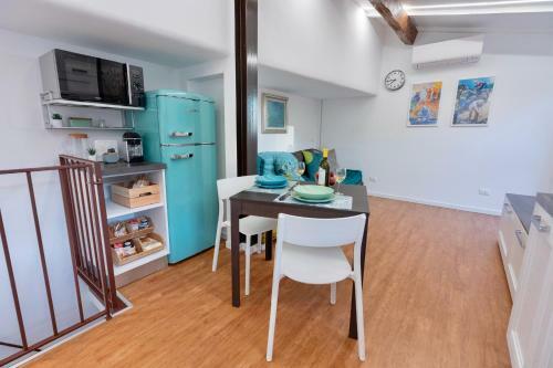 Apartamento L' Attico Giallo Oro Di Giulia