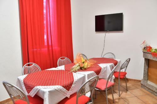 B&B Mitzixeddas Sa Domu De Braxia