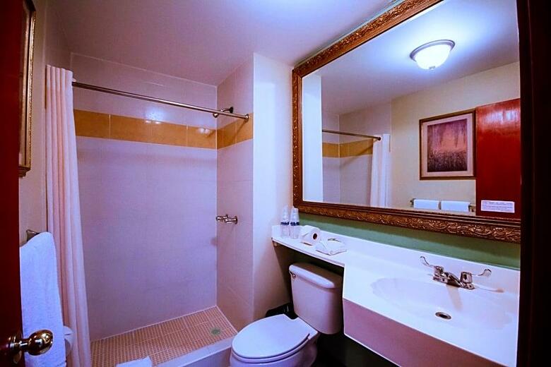 Hotel Consulado Inn