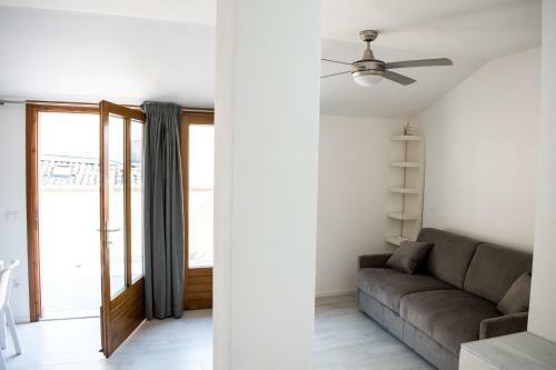 C� Rita Apartments