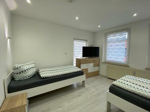 Apartamento Ferienwohnung H&m Immobilien Hettstedt
