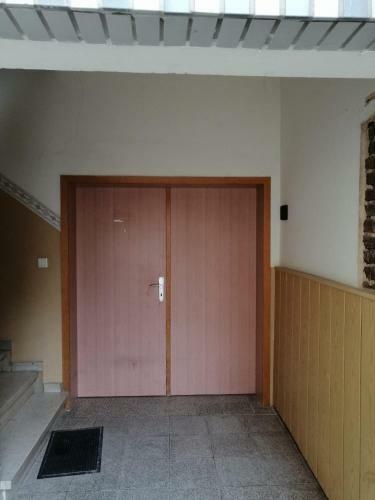 Apartamento Sch�ne Wohnung Im Herzen Von Heuchelheim