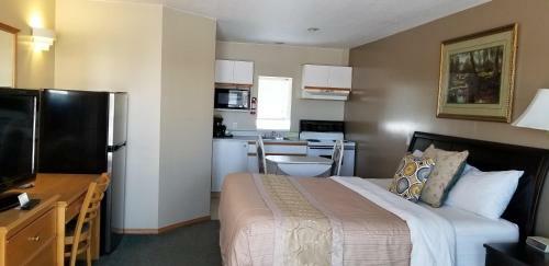 Athabasca Lodge Motel