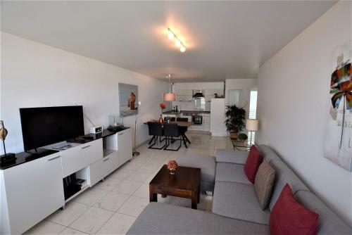 Apartamento Teckhaus-2-6-strandlaeufer-h-5-uebern