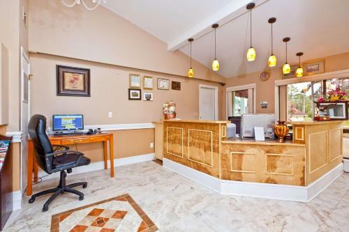 Hotel Executive Suites Inn