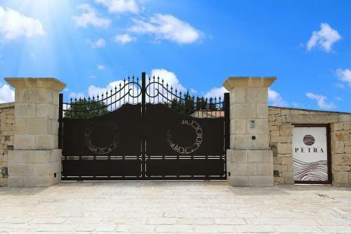 Hostal Masseria Petra