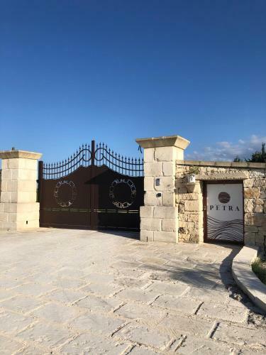 Hostal Masseria Petra