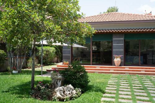 La Casa Di Masina - A Surrounded Garden Villa -