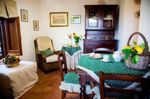 Agroturismo Agriturismo Le Case Di Civi