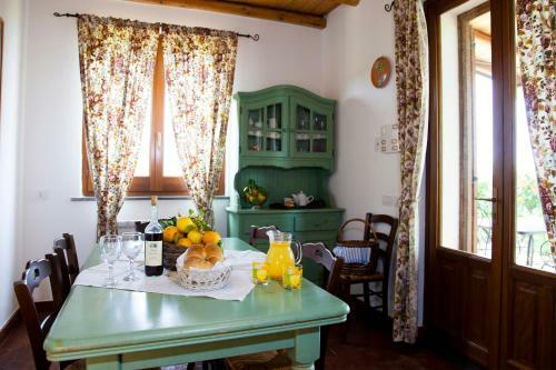 Agroturismo Agriturismo Le Case Di Civi