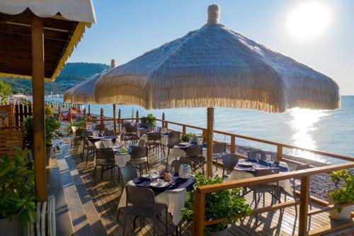 Melograno Holiday Home With Swimming Pool And Private Beach