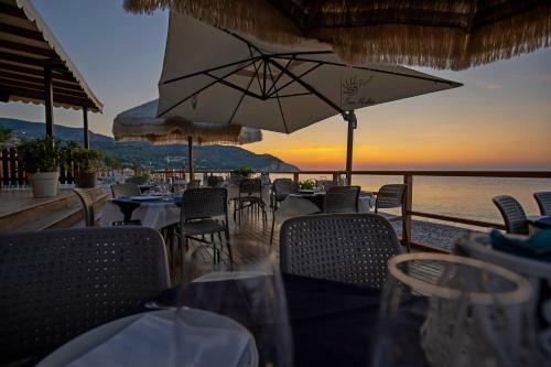 Melograno Holiday Home With Swimming Pool And Private Beach