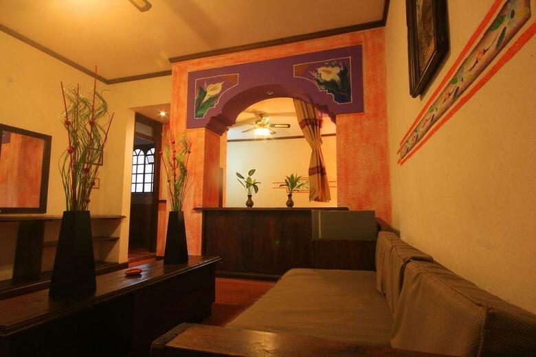 Hotel Regis