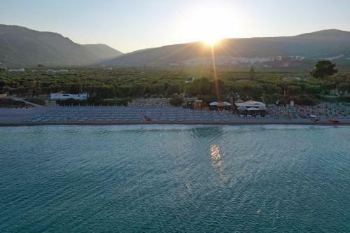 Ferienwohnung Ulivo Mit Pool Und Privatstrand