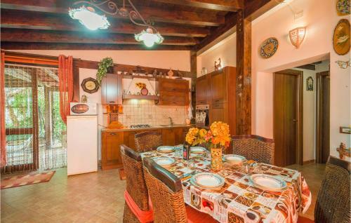Nice Home In Menfi With Wifi And 2 Bedrooms