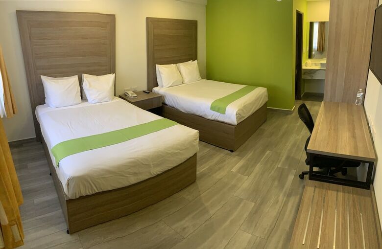 Hotel Bugambilia