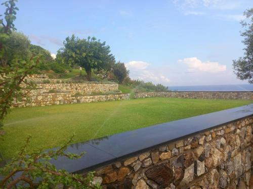 Villa The Cliff House