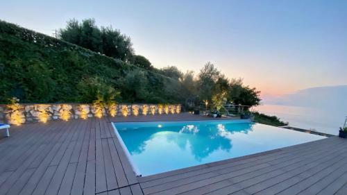 Villa The Cliff House