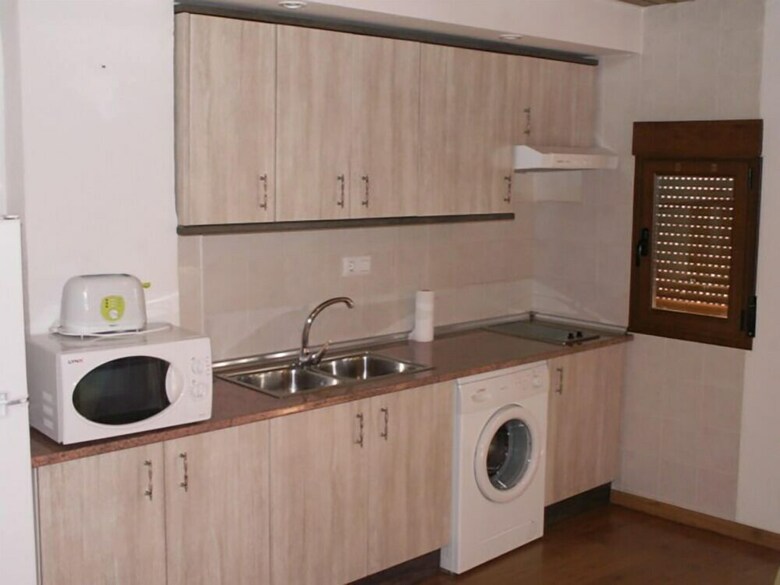 Apartamentos Alojamiento Tur�stico La Moneda De Huecar
