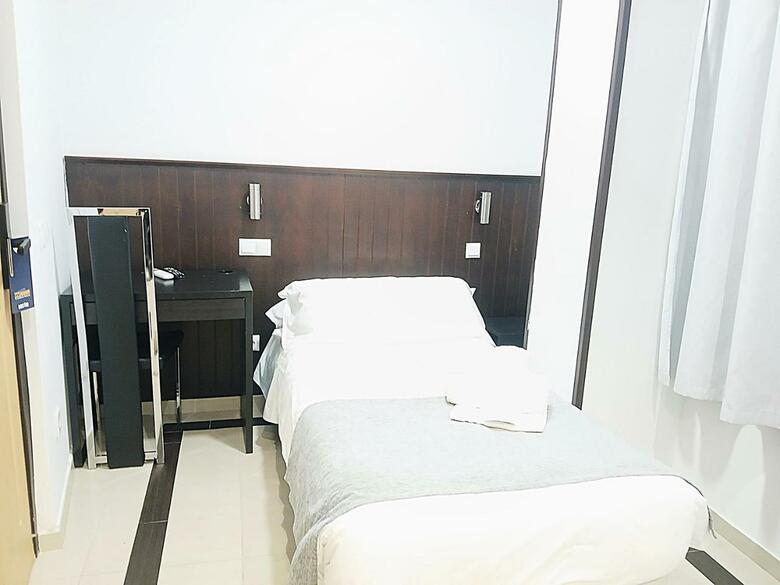 Hostal Do�a Isabel