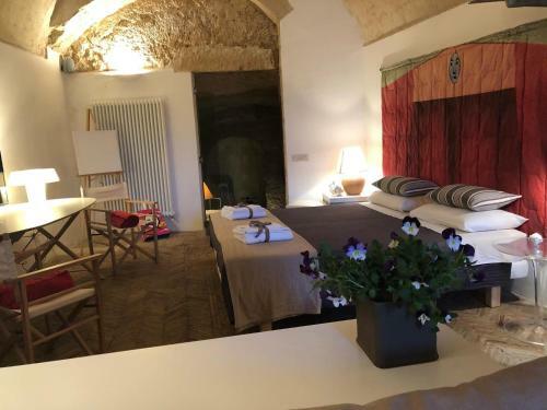 Gli Ipogei Nel Cuore Di Matera