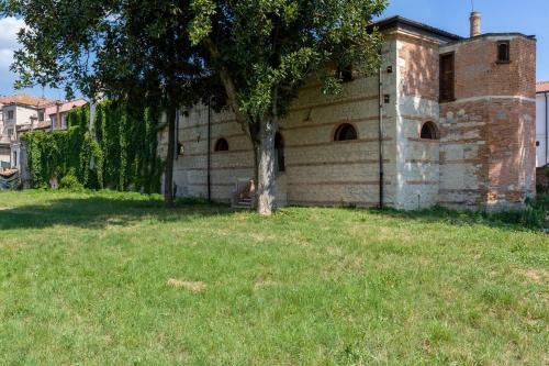 Hostal Medieval Palace - Private Luxurious Suite - Per La Dolce Vita