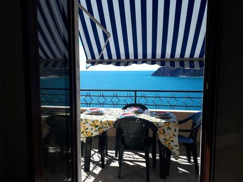 Apartamento Appartamenti Enrica With Amazing View