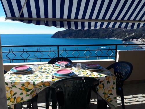 Apartamento Appartamenti Enrica With Amazing View