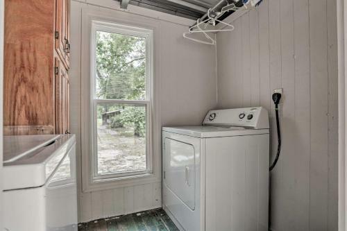 Lake Charles Home 1 Mi To Public Boat Launch