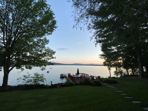 Apartamento Charming Studio In-law On Great East Lake