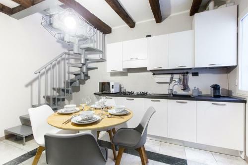 Lima Apartments