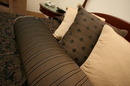 Australian Heritage Motor Inn