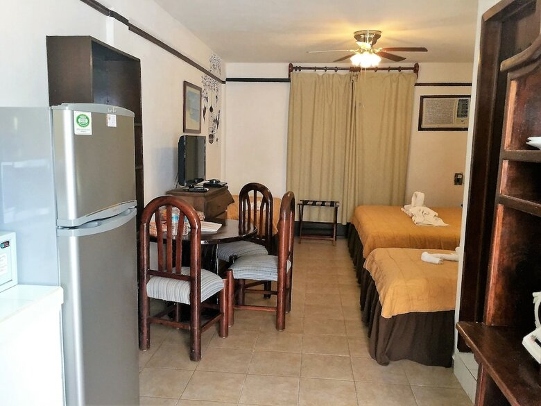 Apartamento Suites Fenicia