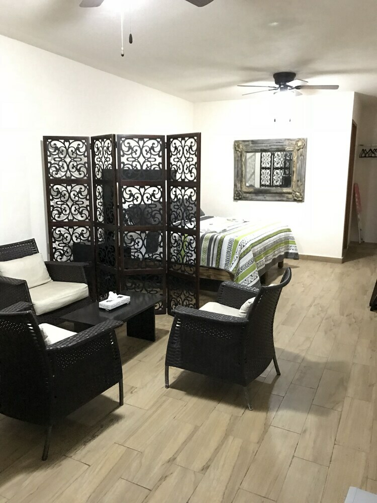 Apartamento Suites Fenicia