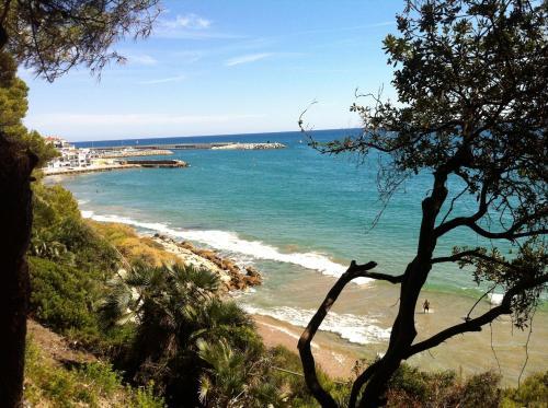Hostal L'�ncora De Bar�