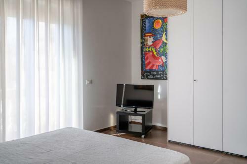 Camera Doppia In The White Apartment