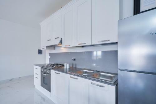 New Central Apartment