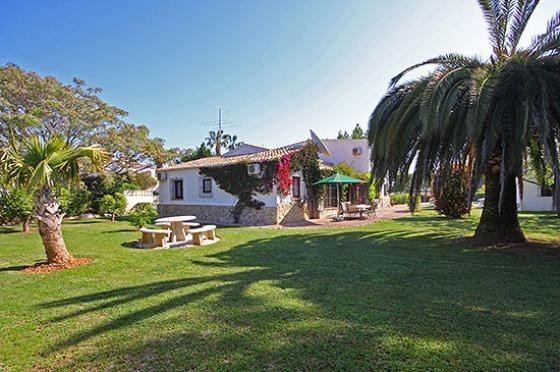 Villa Escocia