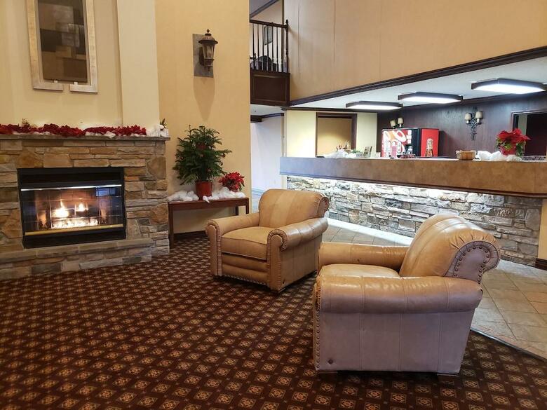 Hotel Hawthorn Suites Wichita West