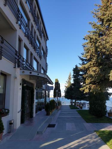 Hotel Millennium