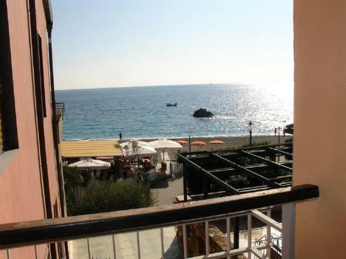 Apartamento Casa Arveja (Sea Breeze) House