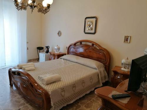 San Caloiru Home