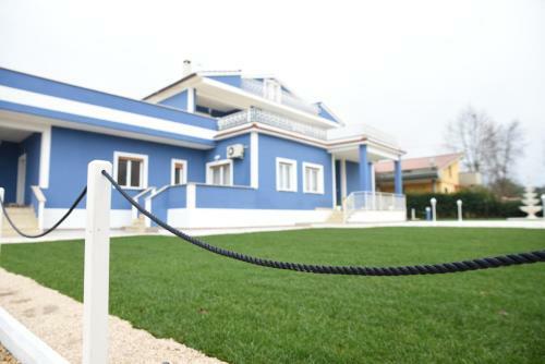 Hostal Villa Le Garden