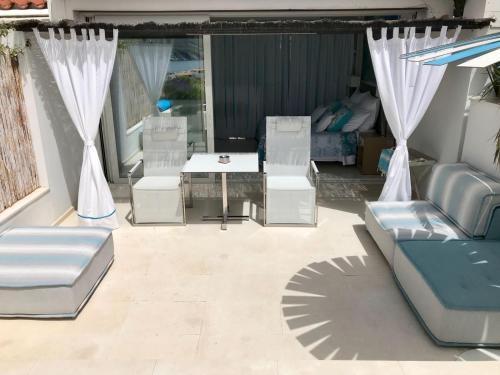 Hotel Calma Blanca