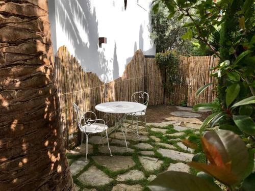 Hotel Calma Blanca